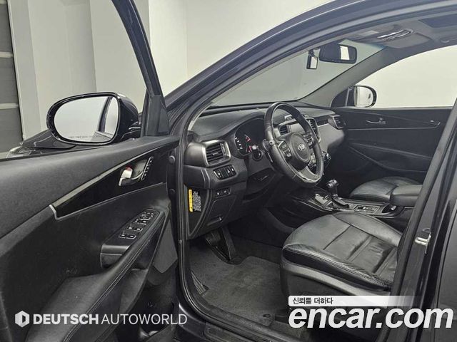 Kia Sorento 2016 — photo 11