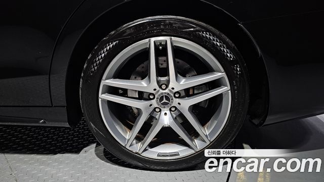 Mercedes-Benz S-Class 2019 — photo 5