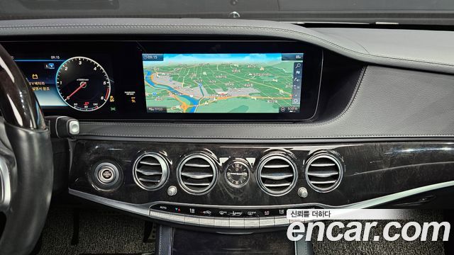 Mercedes-Benz S-Class 2019 — photo 15