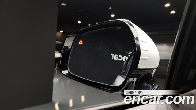 Kia Canival 2023 — photo 13