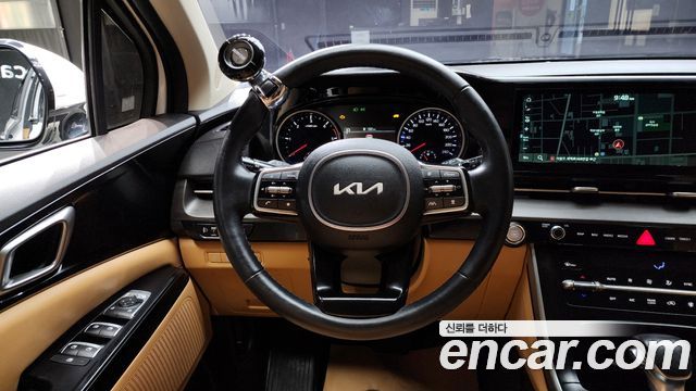 Kia Canival 2023 — photo 14