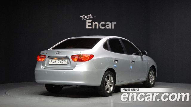 Hyundai AVANTE 2010 — photo 2