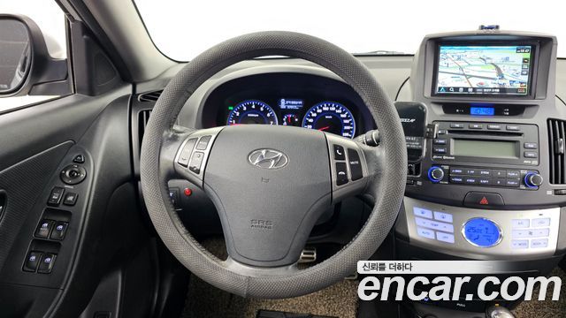 Hyundai AVANTE 2010 — photo 13