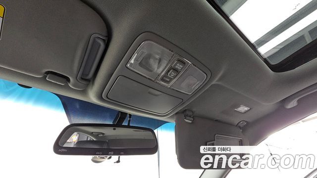 Hyundai AVANTE 2010 — photo 18