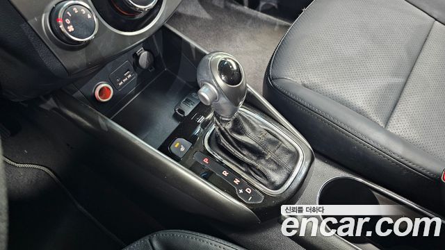Kia Porte 2011 — photo 9