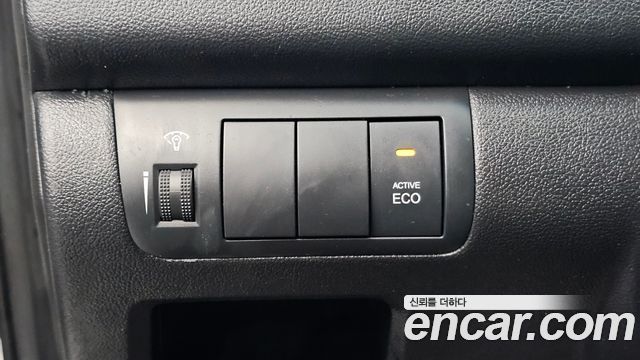Kia Porte 2011 — photo 15