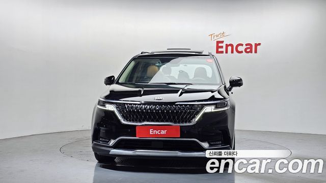 Kia Canival 2021 — photo 3