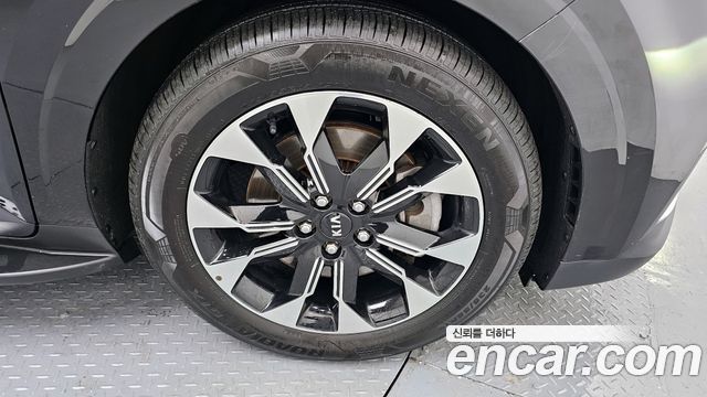 Kia Canival 2021 — photo 5