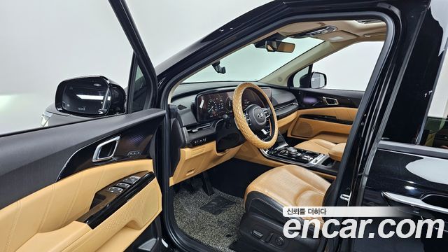Kia Canival 2021 — photo 10