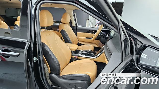 Kia Canival 2021 — photo 12