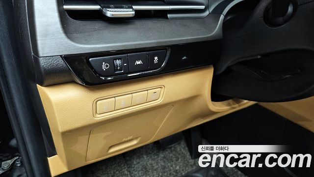 Kia Canival 2021 — photo 15
