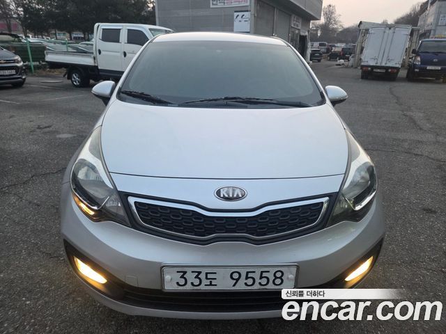 Kia pride 2013 — photo 1