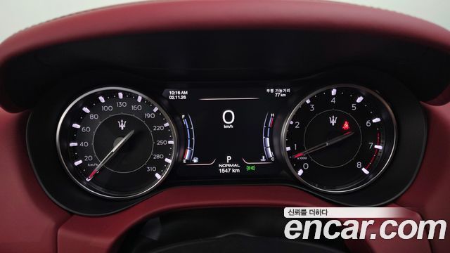 Maserati Ghibli 2022 — photo 8