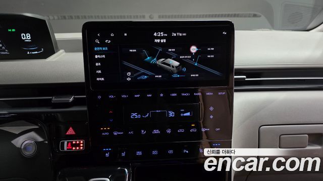 Hyundai Staria 2023 — photo 15