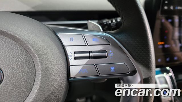 Hyundai Staria 2023 — photo 16