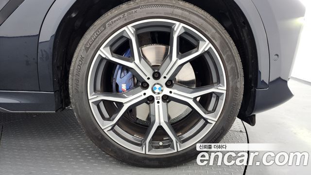 BMW X6 2021 — photo 5