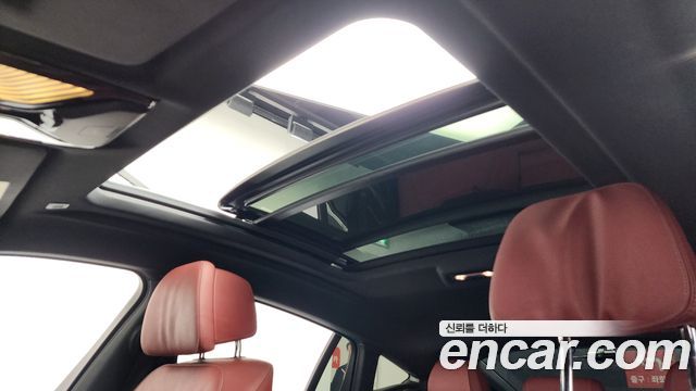 BMW X6 2021 — photo 18