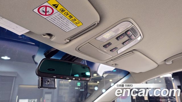 Kia Canival 2019 — photo 20