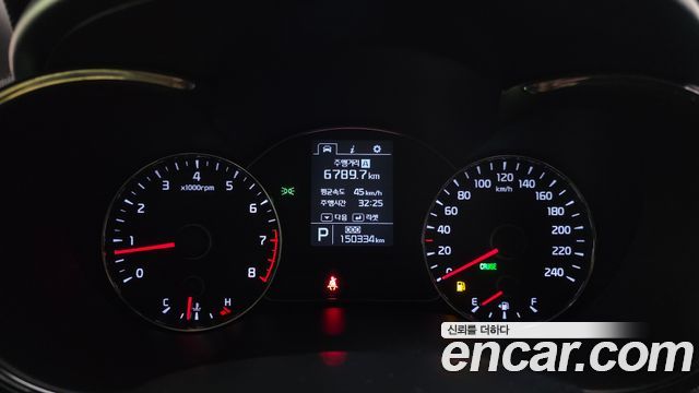 Kia K3 2015 — photo 8