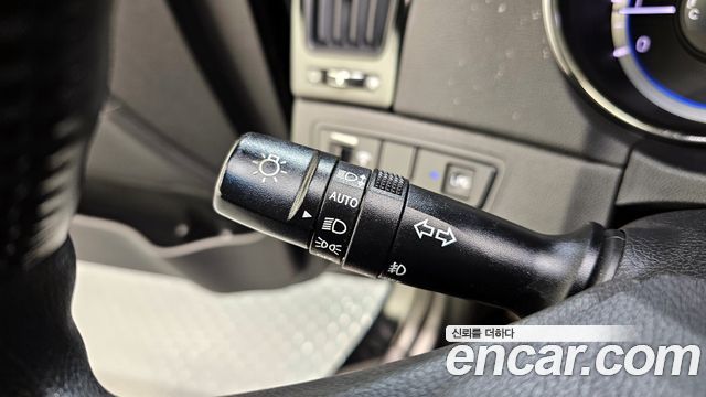 Hyundai Sonata 2010 — photo 19