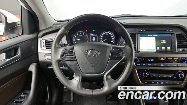 Hyundai Sonata 2017 — photo 13