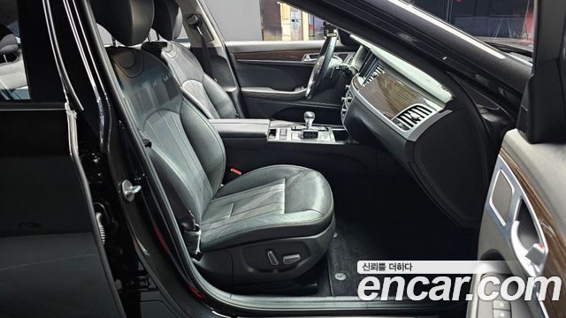 Genesis G80 2019 — photo 10