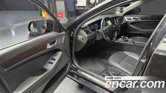 Genesis G80 2019 — photo 11