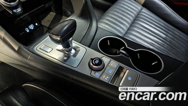 Genesis G70 2018 — photo 9