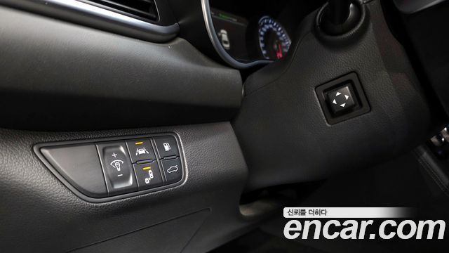 Genesis G70 2018 — photo 16