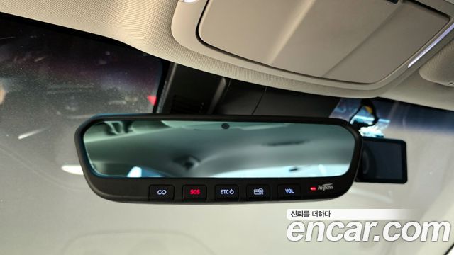 Genesis G70 2018 — photo 19