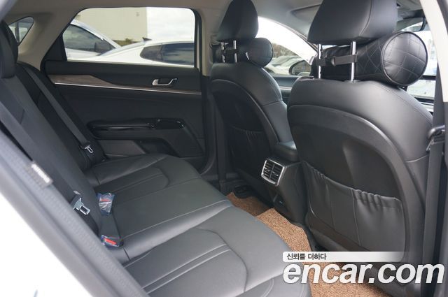 Kia K5 2020 — photo 19