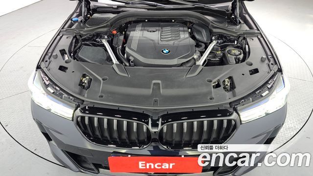 BMW Gran Turismo 2022 — photo 6