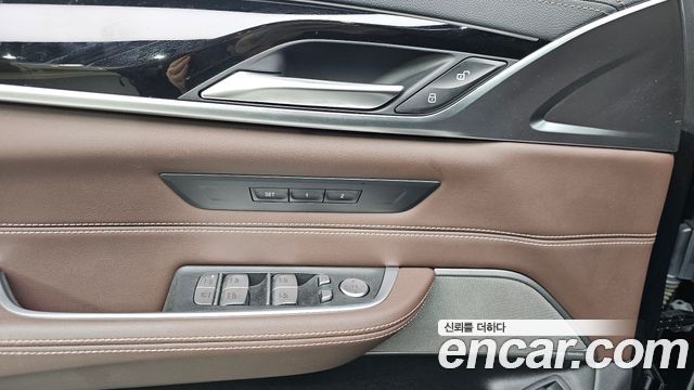 BMW Gran Turismo 2022 — photo 18