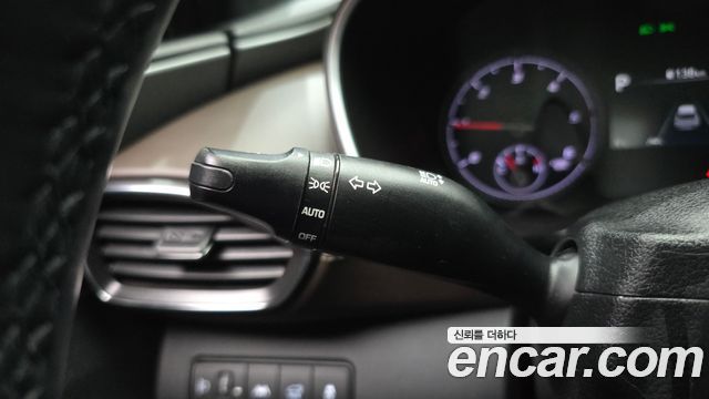 Hyundai Santafe 2021 — photo 17