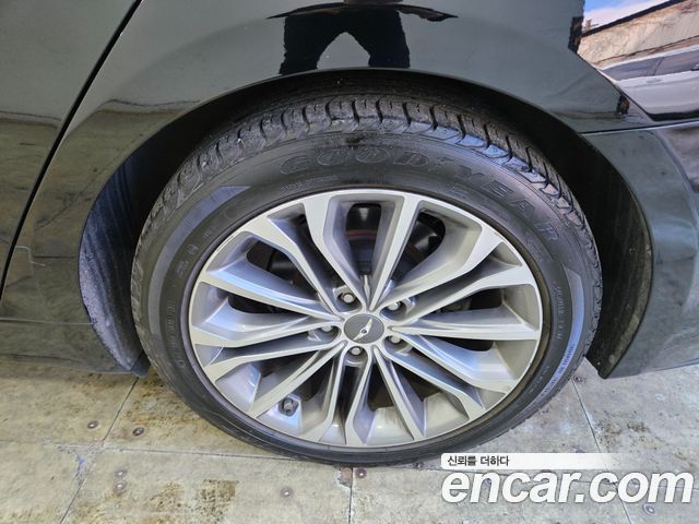 Hyundai Genesis 2015 — photo 12