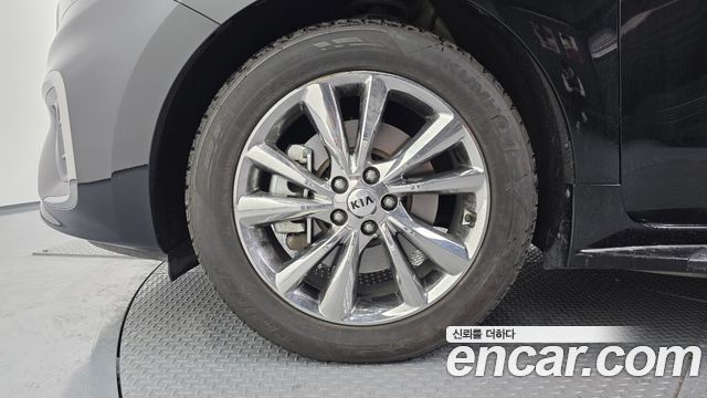 Kia Canival 2020 — photo 5