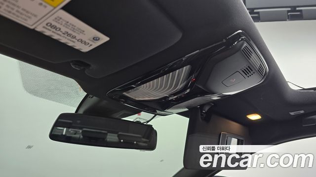 BMW 3-Series 2019 — photo 19
