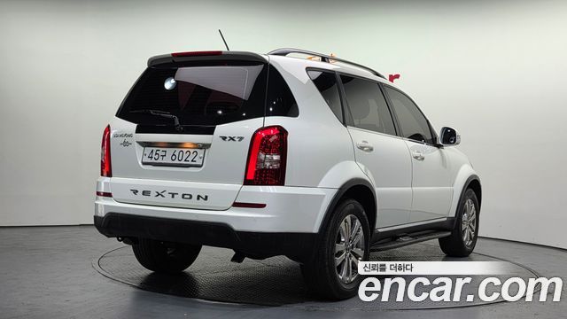 KG Mobility Rexton 2015 — photo 2