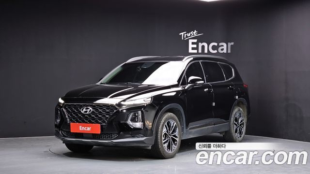 Hyundai Santafe 2019 — photo 1
