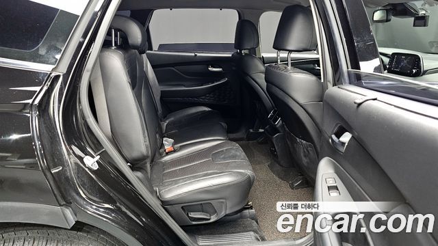 Hyundai Santafe 2019 — photo 12