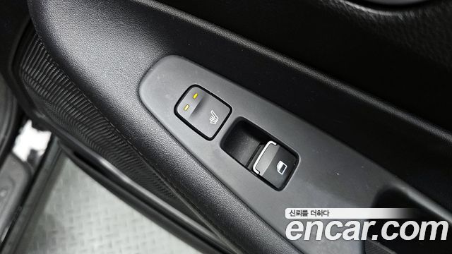 Hyundai Santafe 2019 — photo 18