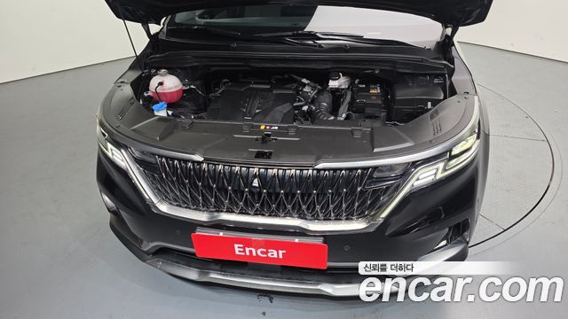 Kia Canival 2023 — photo 6