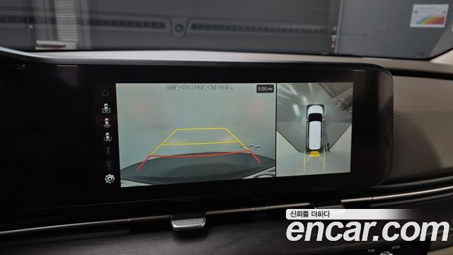 Kia Canival 2023 — photo 17