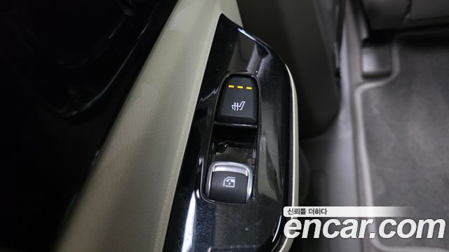 Kia Canival 2023 — photo 19