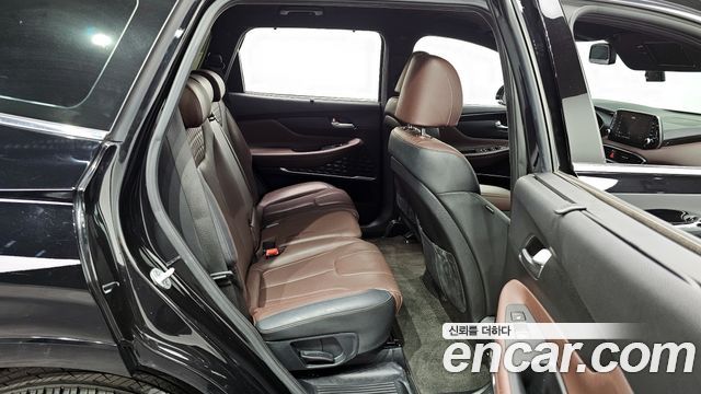 Hyundai Santafe 2019 — photo 12
