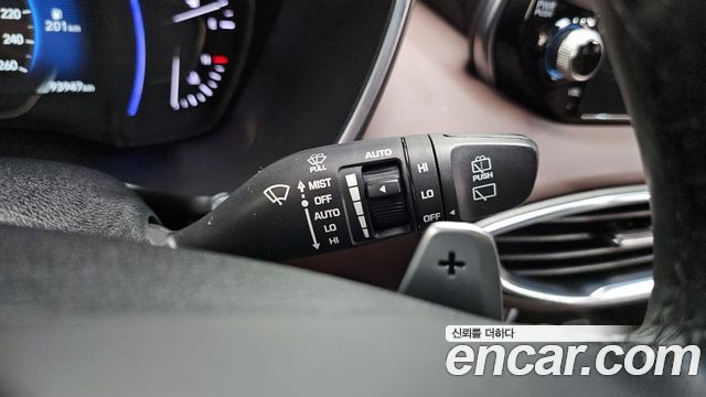 Hyundai Santafe 2019 — photo 17