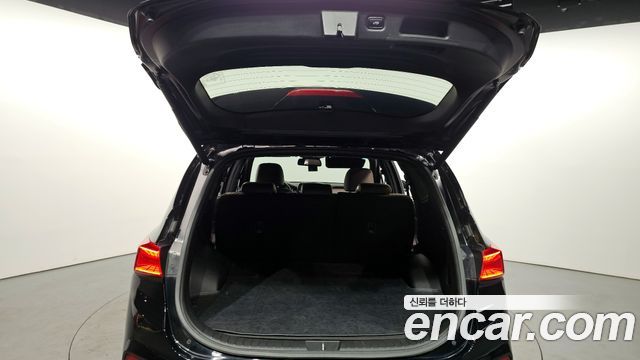 Hyundai Santafe 2019 — photo 20