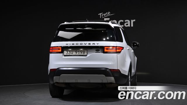 Land Rover Discovery 2017 — photo 4