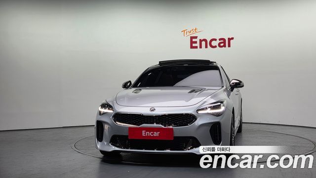 Kia Stinger 2018 — photo 3