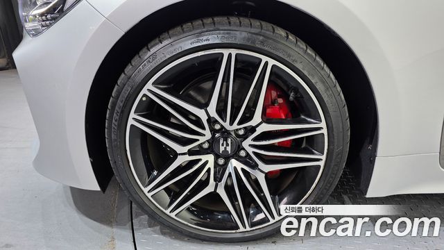 Kia Stinger 2018 — photo 5